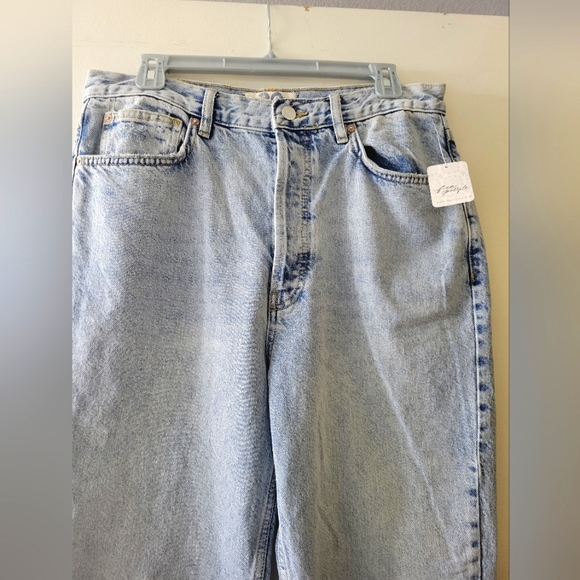 Free People Stone Washed Distressed Jeans size 30 - Picture 2 of 14